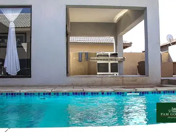 3 Bedroom Townhouse Complex