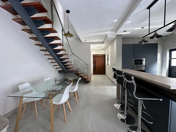 3 Bedroom Garden Flat